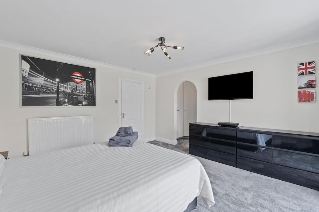 White Cottage Stunning Contemporary 2 Bedroom 2 Ensuite Annex With Hot Tub Plymouth Bagian luar foto