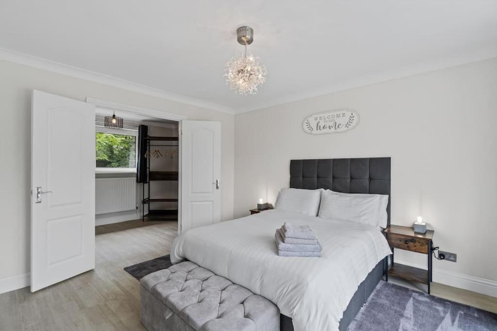 White Cottage Stunning Contemporary 2 Bedroom 2 Ensuite Annex With Hot Tub Plymouth Bagian luar foto
