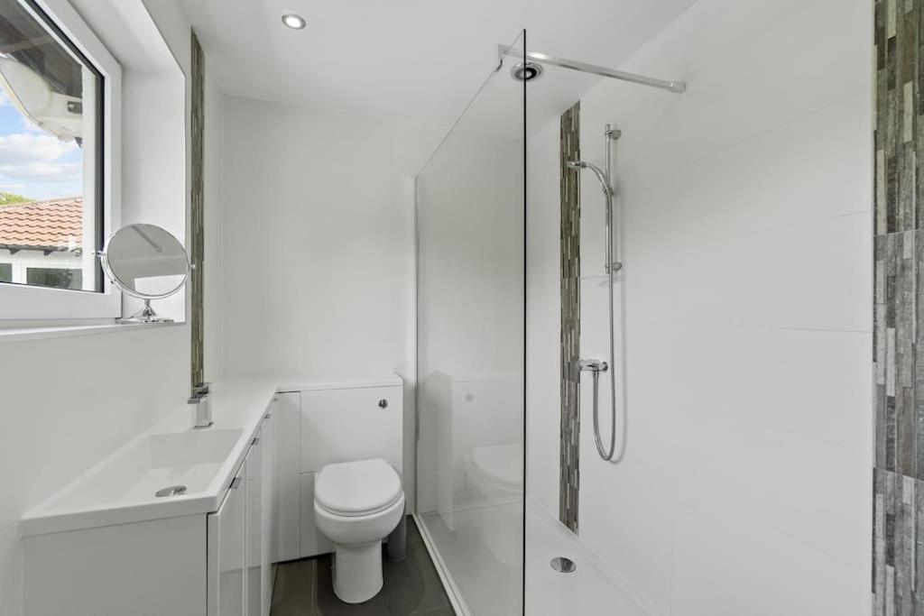 White Cottage Stunning Contemporary 2 Bedroom 2 Ensuite Annex With Hot Tub Plymouth Bagian luar foto