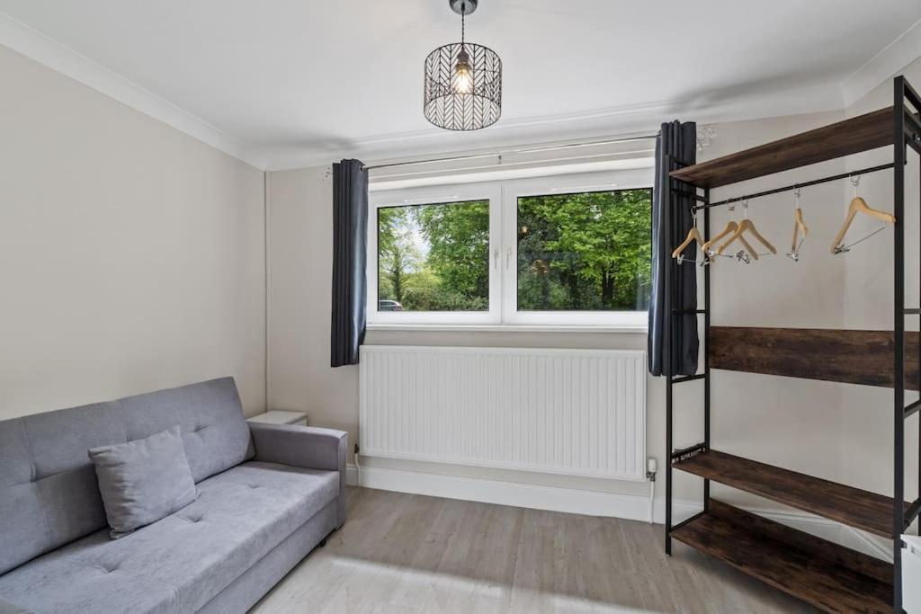 White Cottage Stunning Contemporary 2 Bedroom 2 Ensuite Annex With Hot Tub Plymouth Bagian luar foto