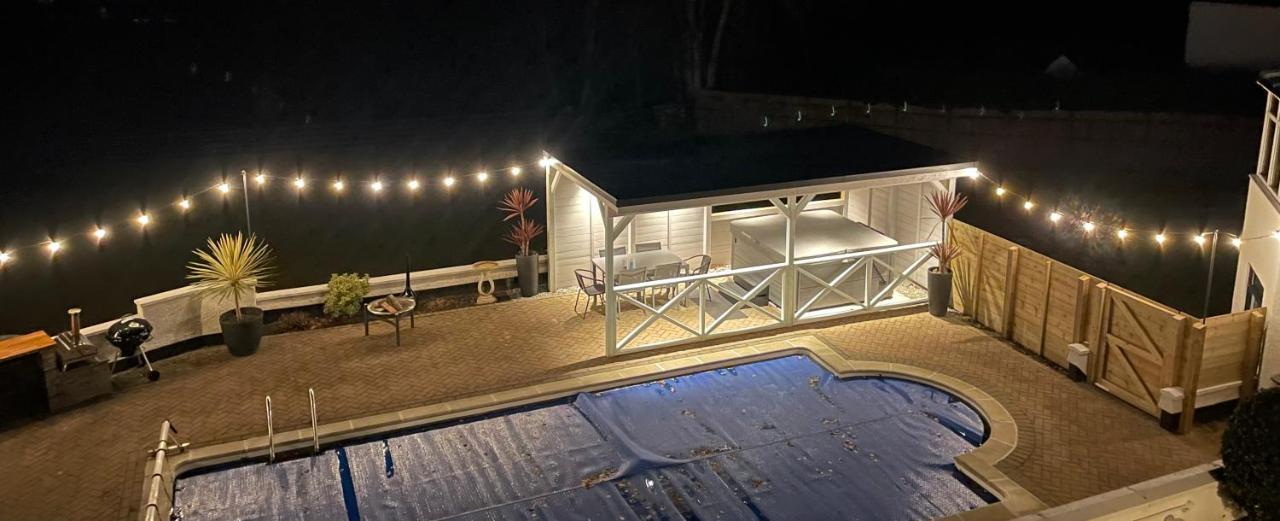 White Cottage Stunning Contemporary 2 Bedroom 2 Ensuite Annex With Hot Tub Plymouth Bagian luar foto